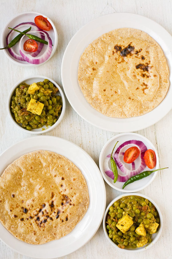 Buttered roti with curry