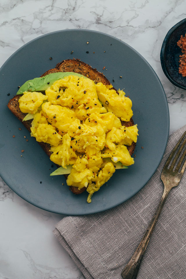 How to make scrambled eggs