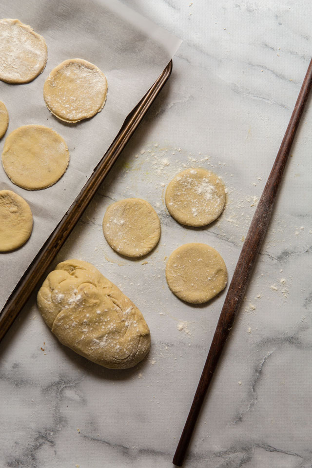 California Avocado Naan Dippers