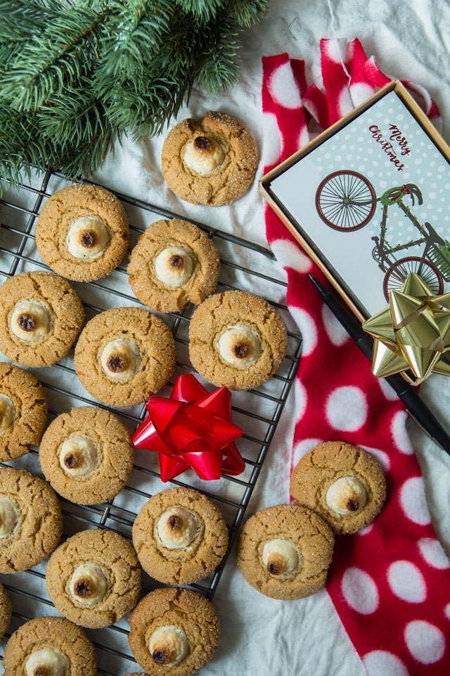 GINGERSNAP COOKIES